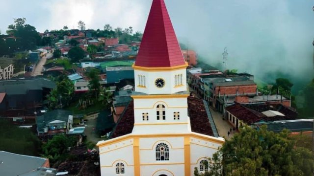 Parroquia San Antonio de Padua – Armenia