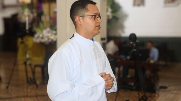 La Diócesis de Caldas recibe a su nuevo Diácono